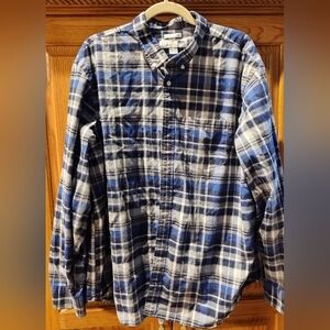 Old Navy Men's Classic Button Down Plaid Long Sleeve Shirt